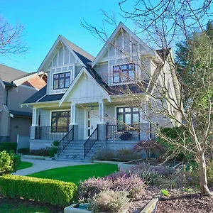 Balaclava Park House Close Ubc And Downtown Guest house Vancouver